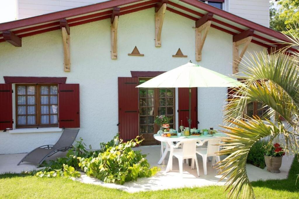 Villa Robert Shumann, A 700 M De La Plage アンデルノ・レ・バン エクステリア 写真